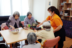 施設内スタッフ