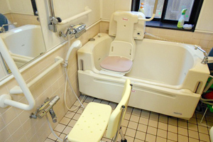 【写真】個室機械浴室